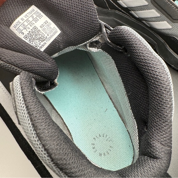 ADIDAS TERREX AX4 MID GORE-TEX HIKING SHOES - Picture 10 of 13